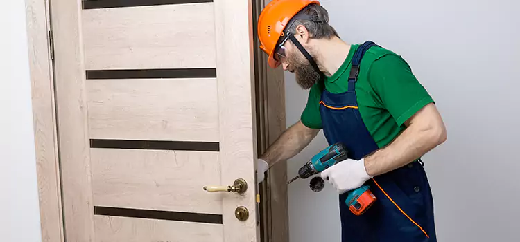 Replace Internal Door Handle with Lock Venice