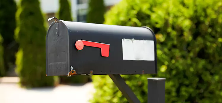 Secure Mailboxes for Packages Venice